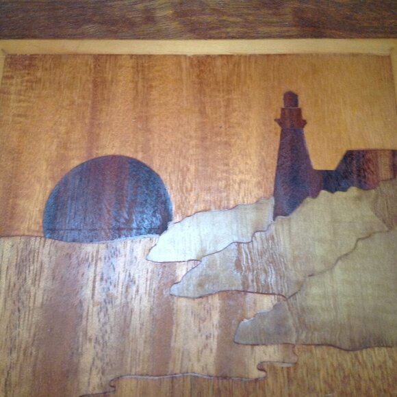 VINTAGE Inlay Marquetry Teak/Cherry Block Island lighthouse, Beachy, Vacation - Picture 3 of 4
